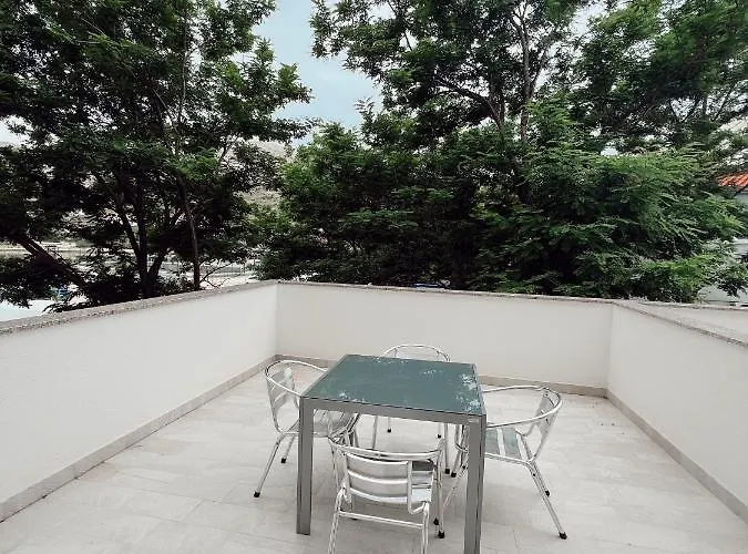 Pensionat Buljanovic 3*