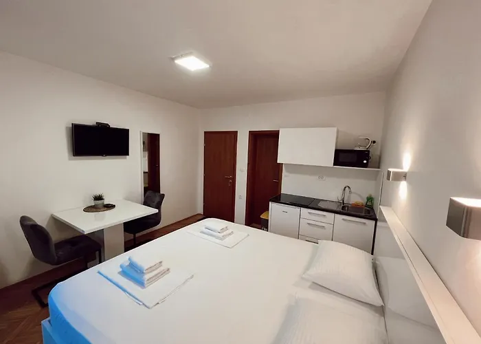 בית הארחה Buljanovic פג