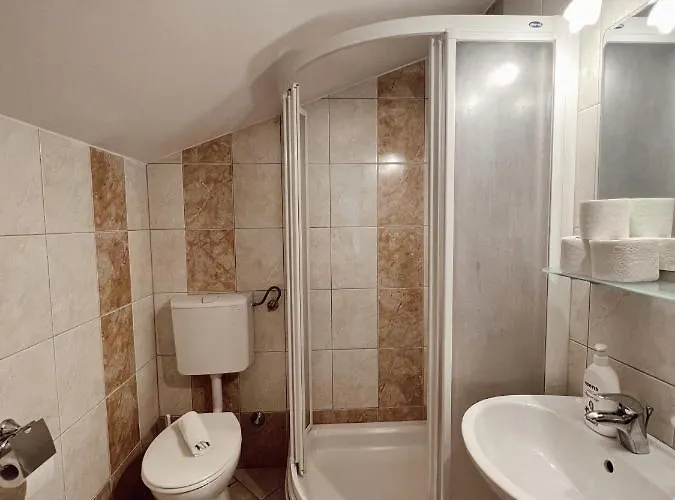 Buljanovic בית הארחה